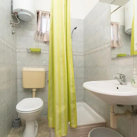 With Parking Space Kastel Stafilic, - 24918 *