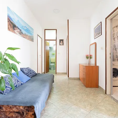 With Parking Space Kastel Stafilic, - 24918 Apartamento